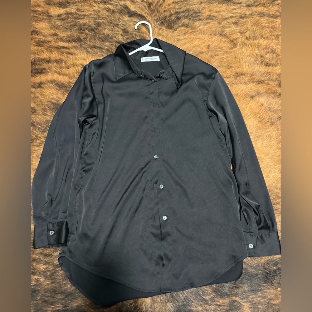 Women’s black button up